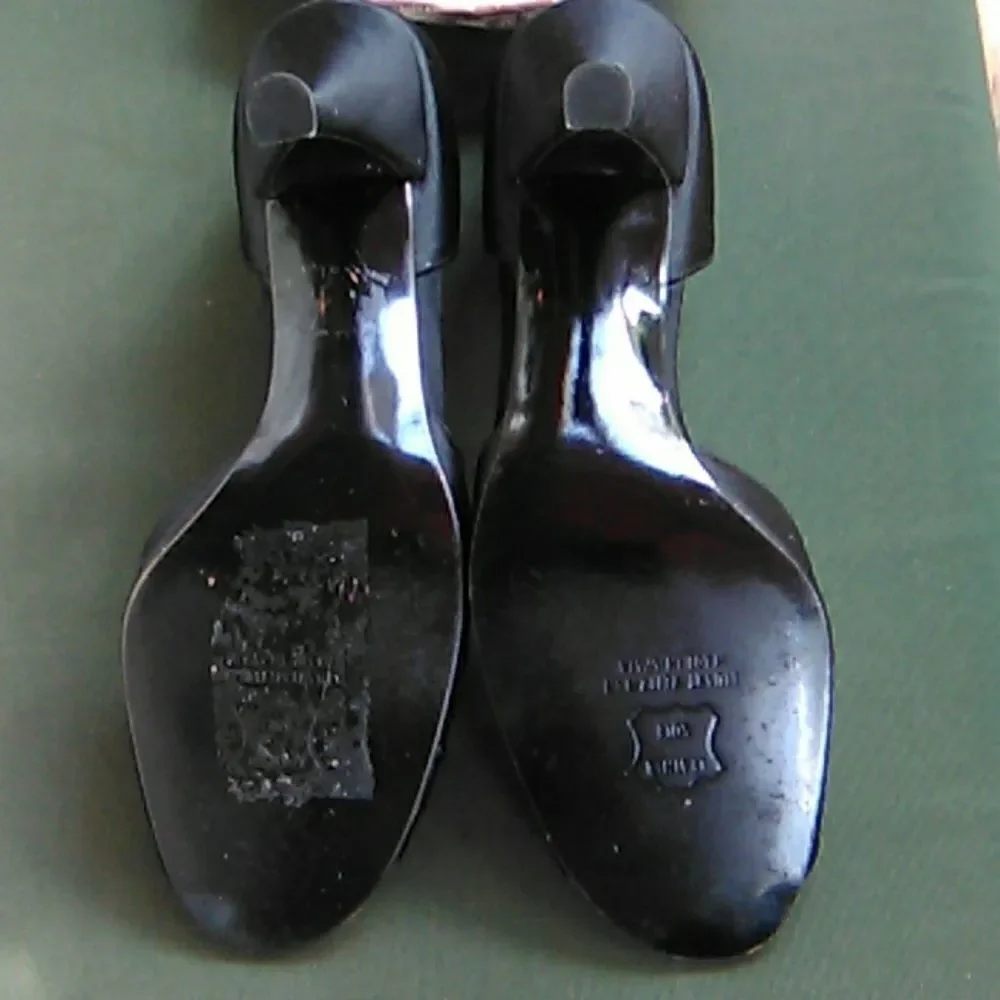 Stuart Weitzman Satin  Embellished Jeweled Heels - Picture 5 of 8